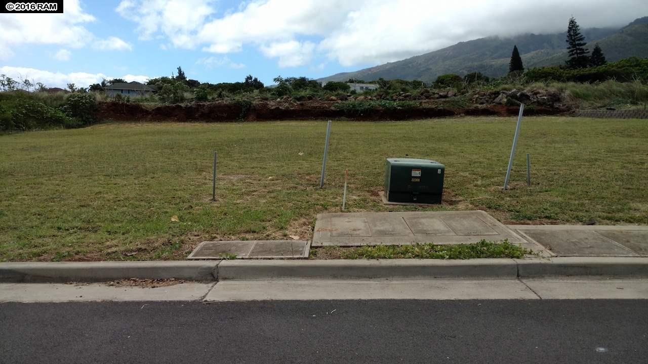 Photo of  201 Kama St, Wailuku, Maui, Hawaii