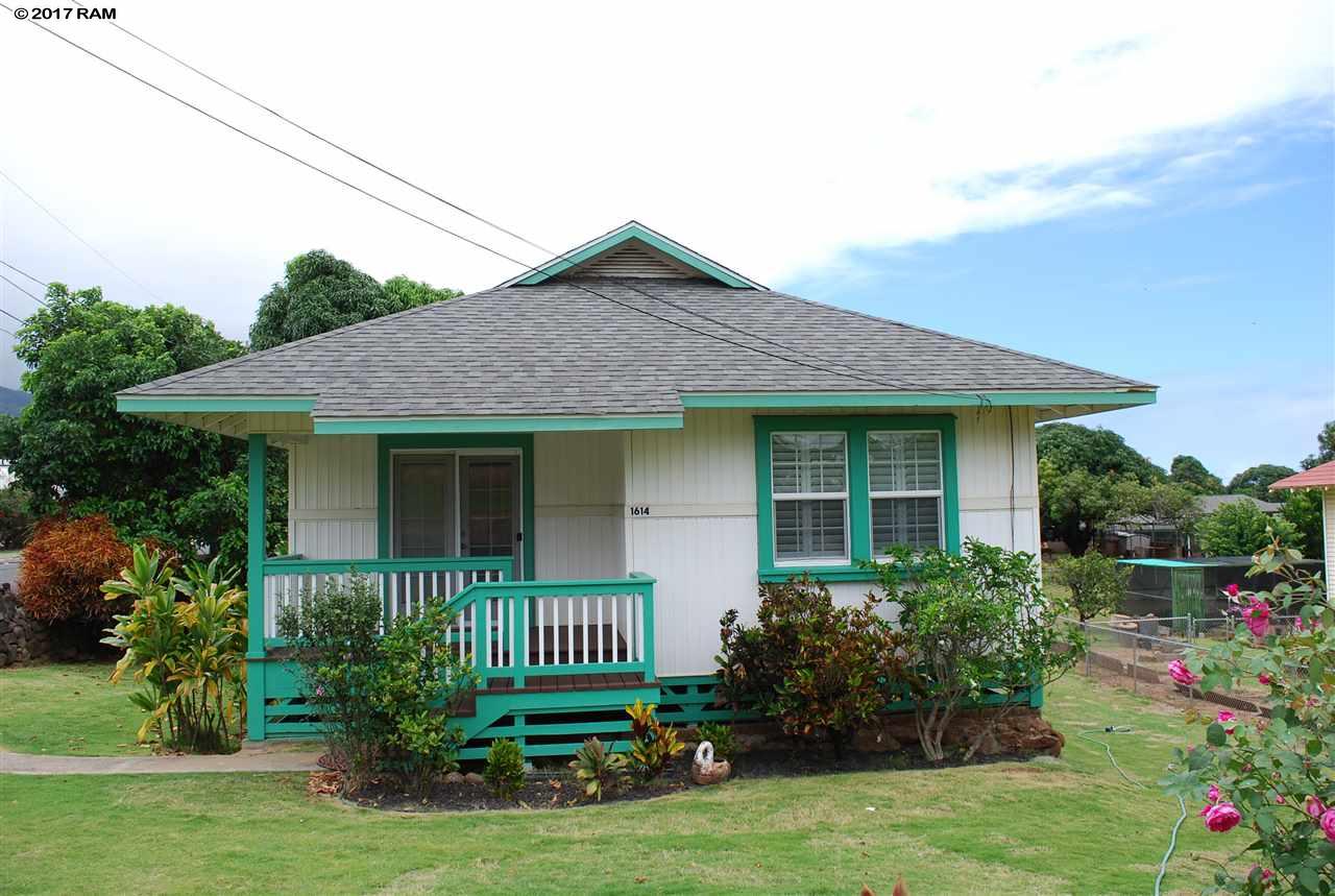 Photo 2 of  1614 Mill St, Wailuku, Maui, Hawaii