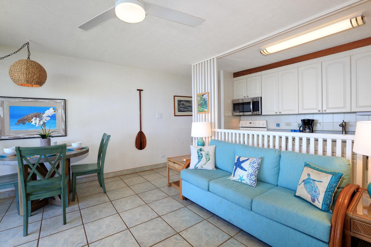 Kihei Condo Sold Punahoa Beach Apts Unit 303, Maui, Hawaii