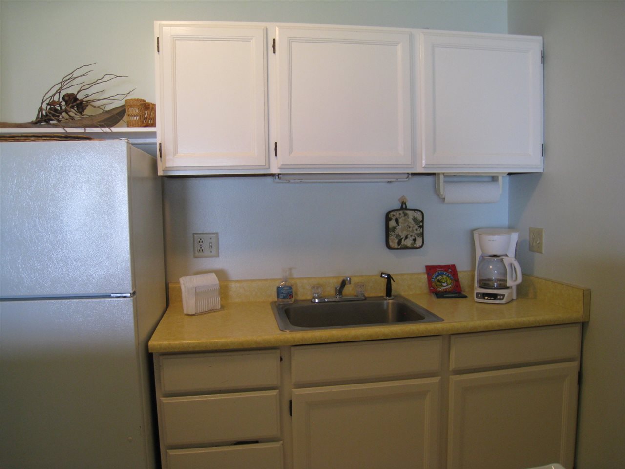 Molokai Condo Sold Molokai Shores Unit A306, Maui, Hawaii