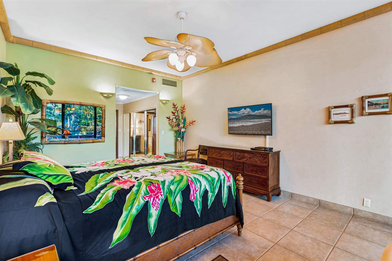 Lahaina Condo For Sale Lahaina Shores Unit 121, Maui, Hawaii