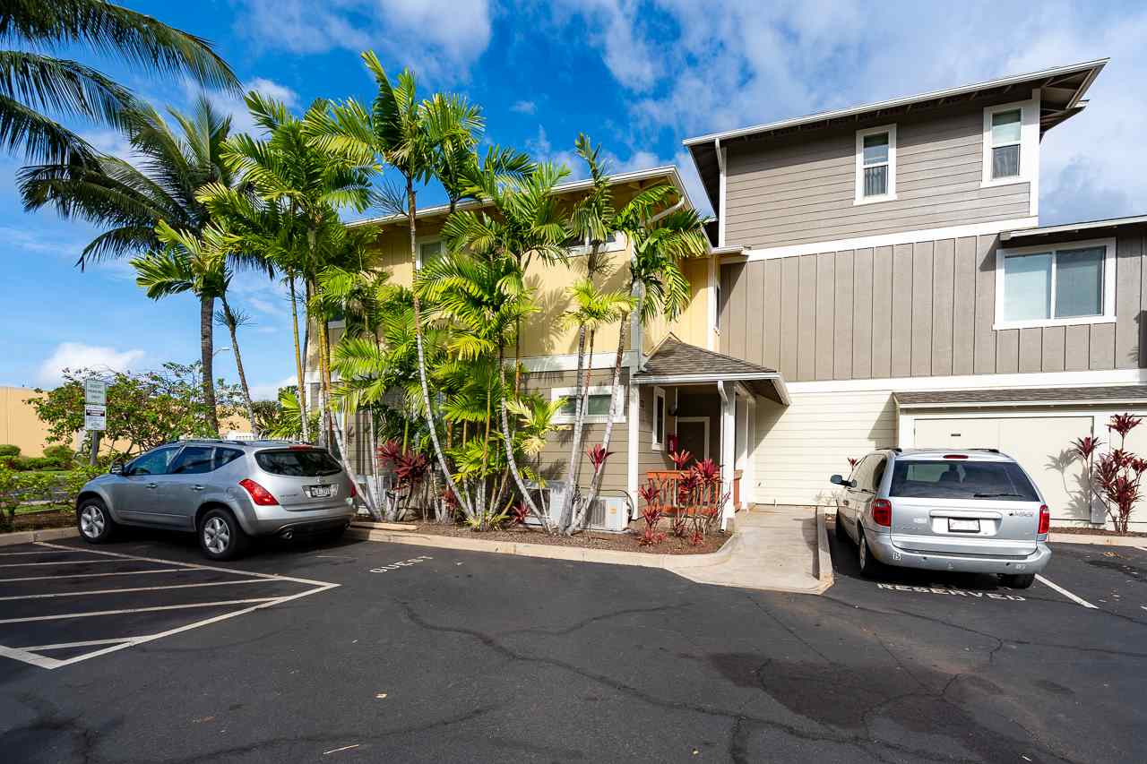 Lahaina Condo Sold Hoonanea at Lahaina Unit 118, Maui, Hawaii