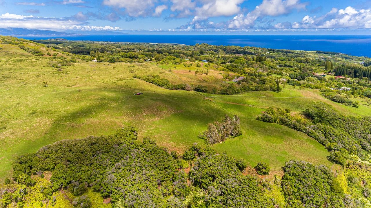 Photo of  Hinalo Rd, Haiku, Maui, Hawaii