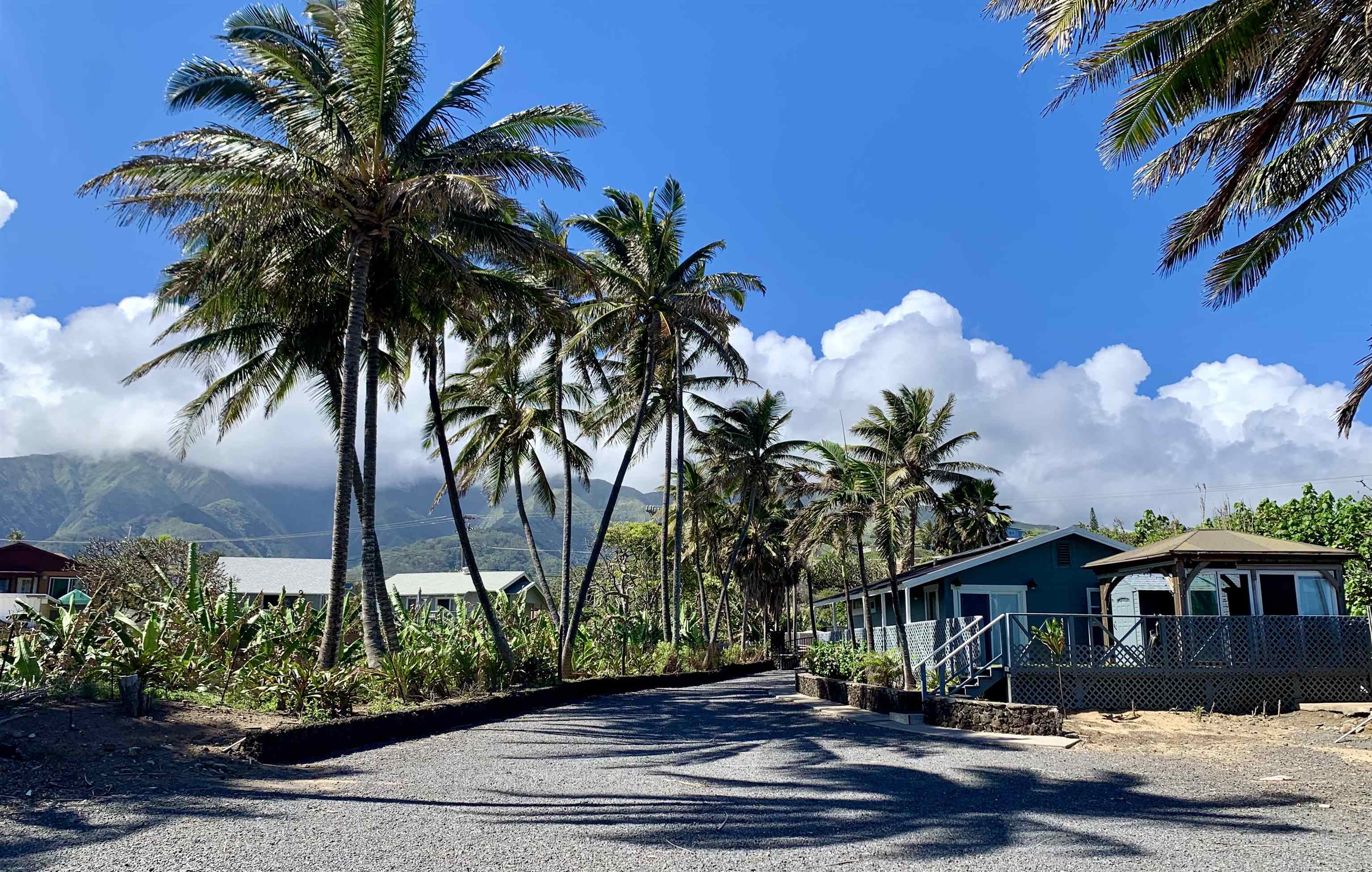 Photo 4 of  140 Lower Waiehu Beach Rd, Wailuku, Maui, Hawaii