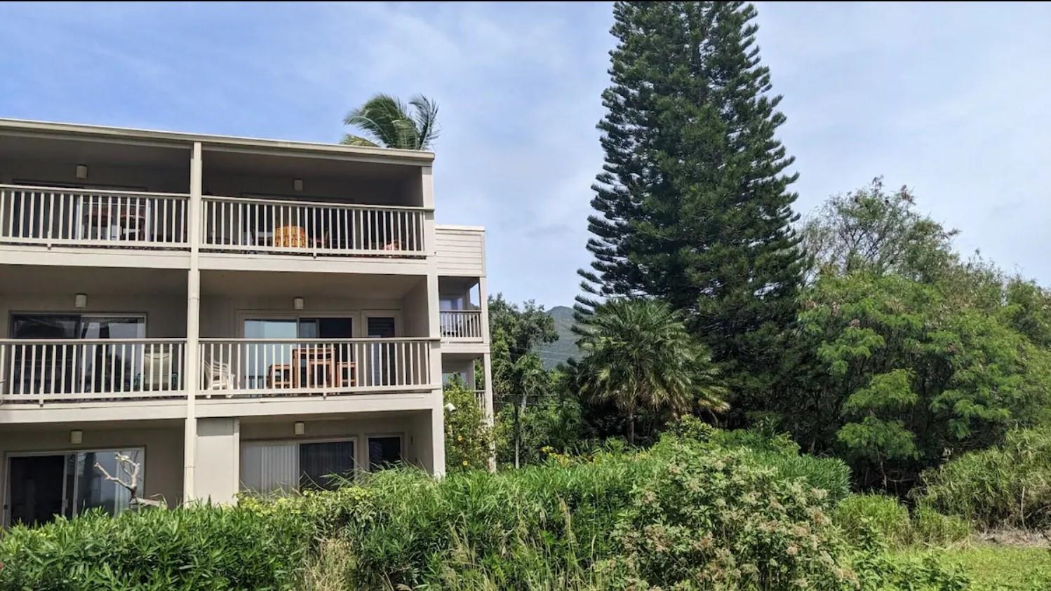 Molokai Condo Wavecrest Unit C301, Maui, Hawaii